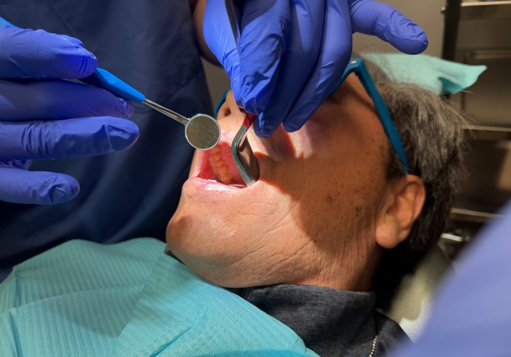 Why Your Dental Mirror is "Lying" to You: The Hidden Impact of Ghosting on Clinical Outcomes