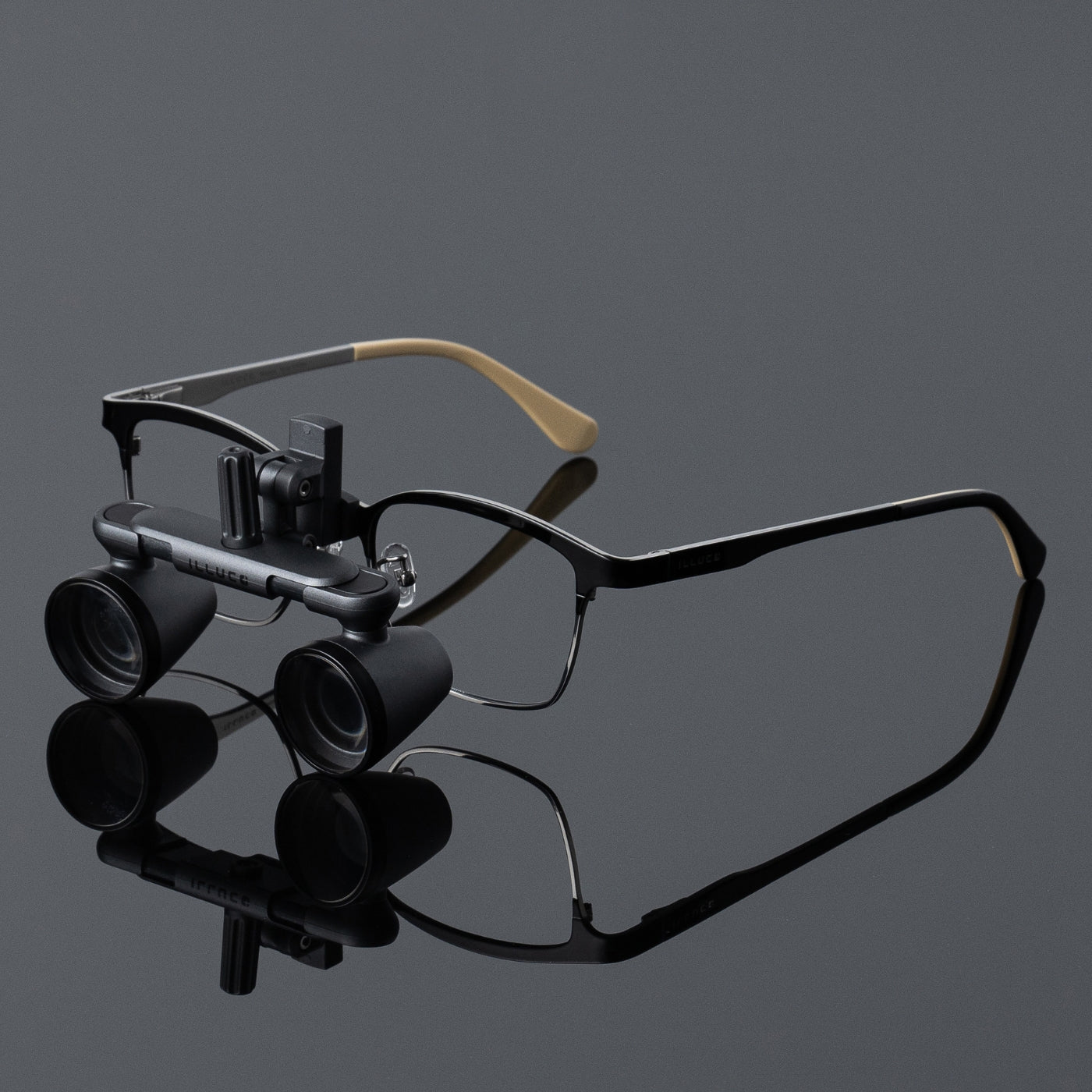 flip up loupes on classic frame