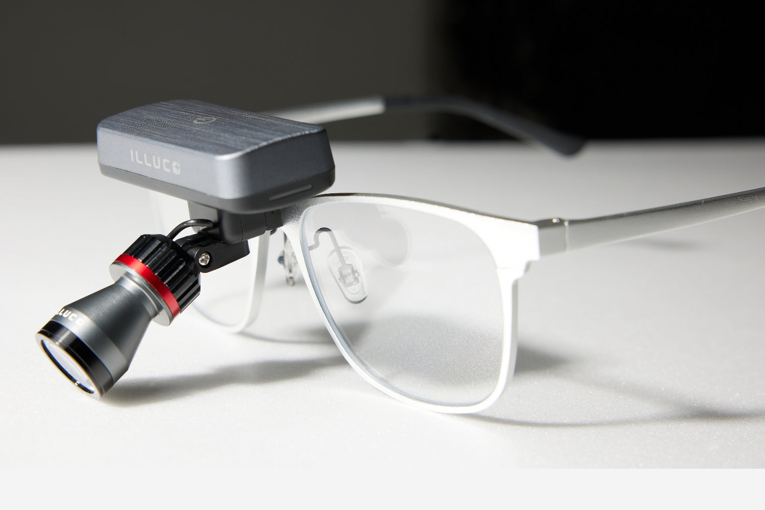 ILLUCO Grey Wireless Headlight