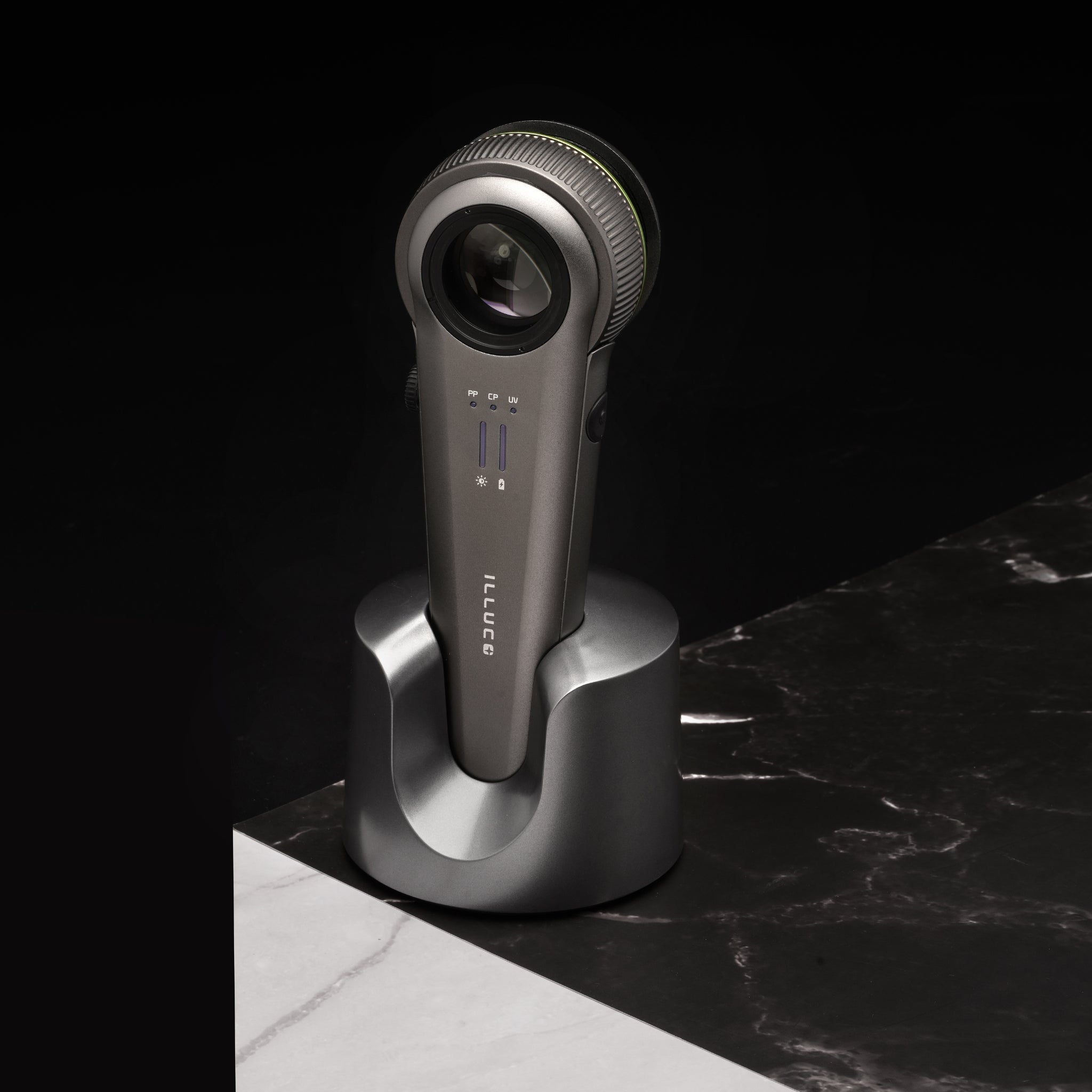 ILLUCO IDS-9100 Dermatoscope - 12x Optical Magnification