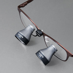ILLUCO TTL Loupes 3.5 magnification on classic frame