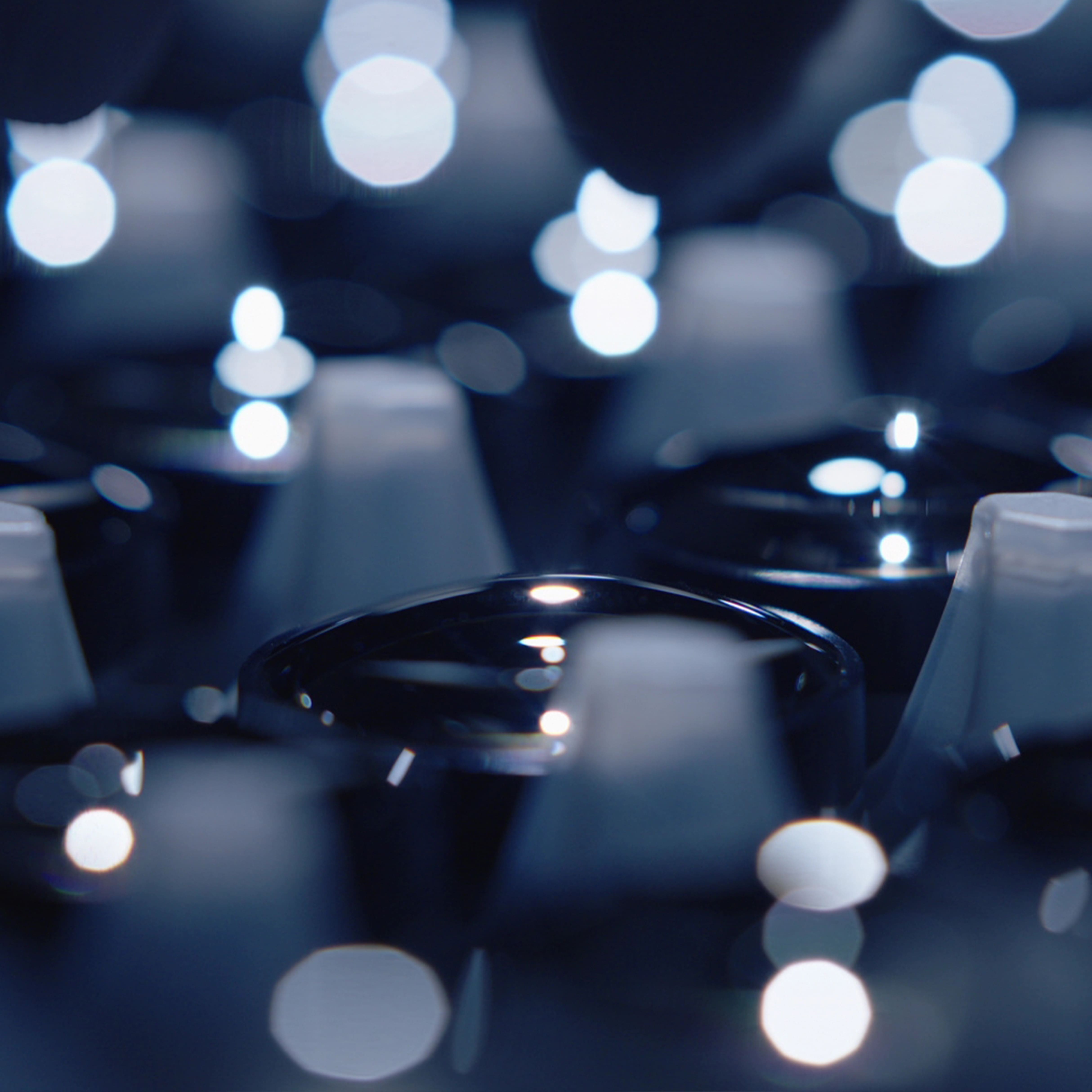 Close-up of an ILLUCO lens in production